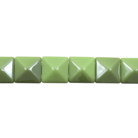 *DB-1106-0570-04 - Plastic Bead Square Pyramid Stud 25MM Shiny Lime Shadow 2 Holes 8pcs *DB-1106-0570-04,Beads,Plastic,Bead,Plastic,Plastic,25MM,Square,Square,Pyramid Stud,Green,Lime,Shiny,Shadow,2 Holes,montreal, quebec, canada, beads, wholesale